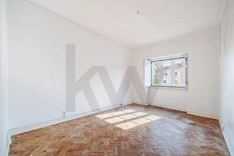 Apartamento T5 para Venda em Romeira e Várzea Foto 8