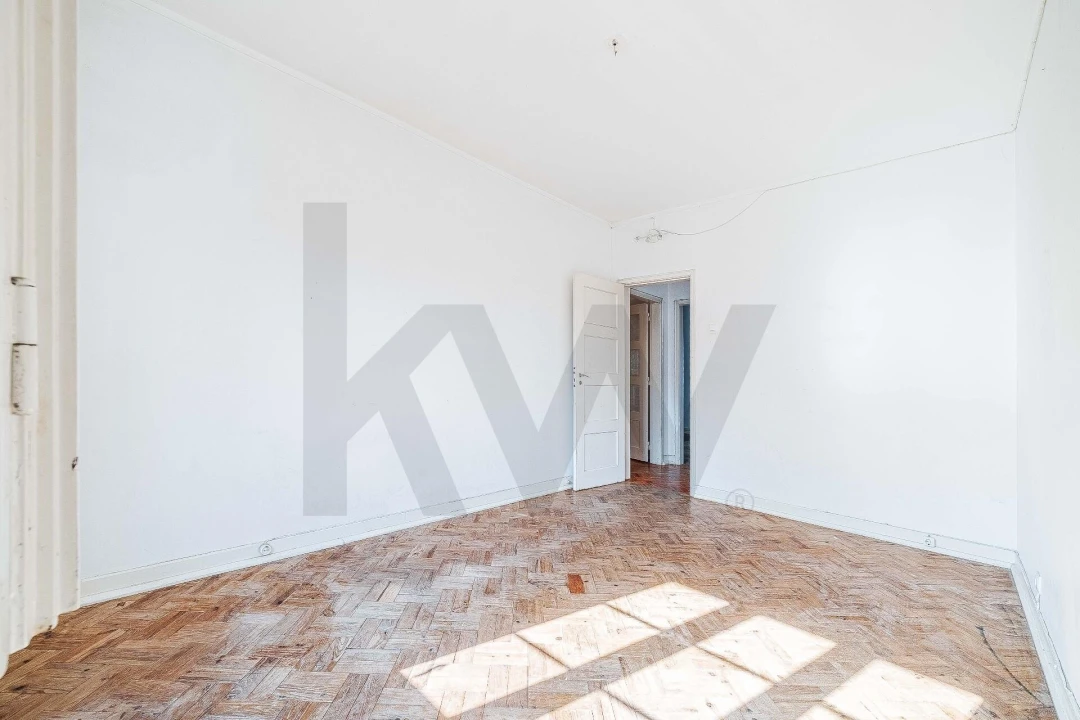 Apartamento T5 para Venda em Romeira e Várzea Foto 9