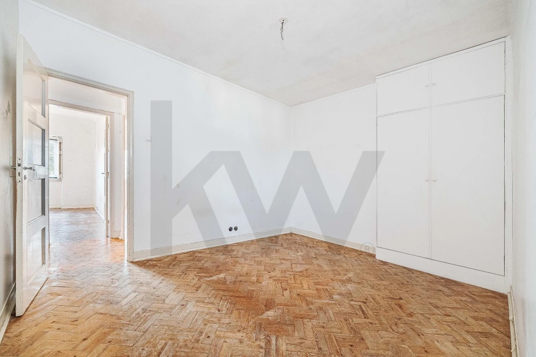 Apartamento T5 para Venda em Romeira e Várzea Foto 11