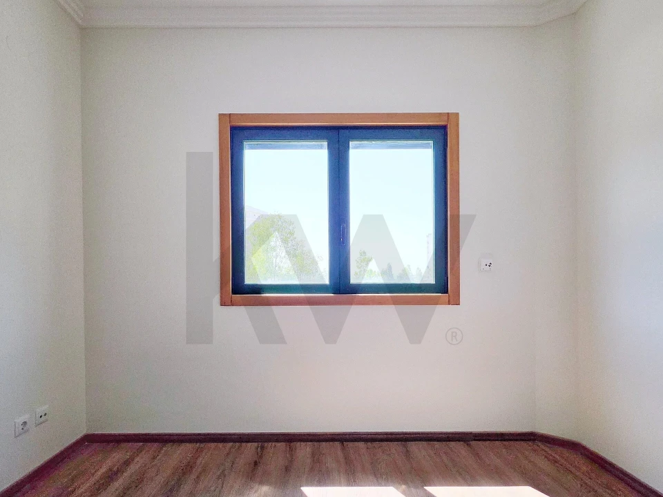 Apartamento T3 para Arrendamento em Oeiras e São Julião da Barra, Paço de Arcos e Caxias Foto 21