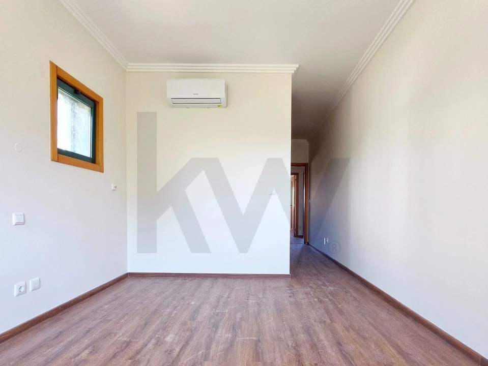 Apartamento T3 para Arrendamento em Oeiras e São Julião da Barra, Paço de Arcos e Caxias Foto 22