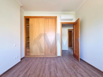 Apartamento T3 para Arrendamento em Oeiras e São Julião da Barra, Paço de Arcos e Caxias