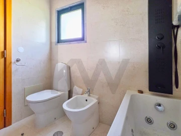 Apartamento T3 para Arrendamento em Oeiras e São Julião da Barra, Paço de Arcos e Caxias