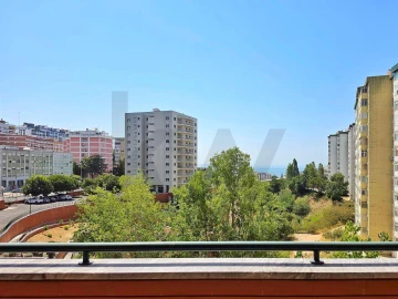 Apartamento T3 para Arrendamento em Oeiras e São Julião da Barra, Paço de Arcos e Caxias