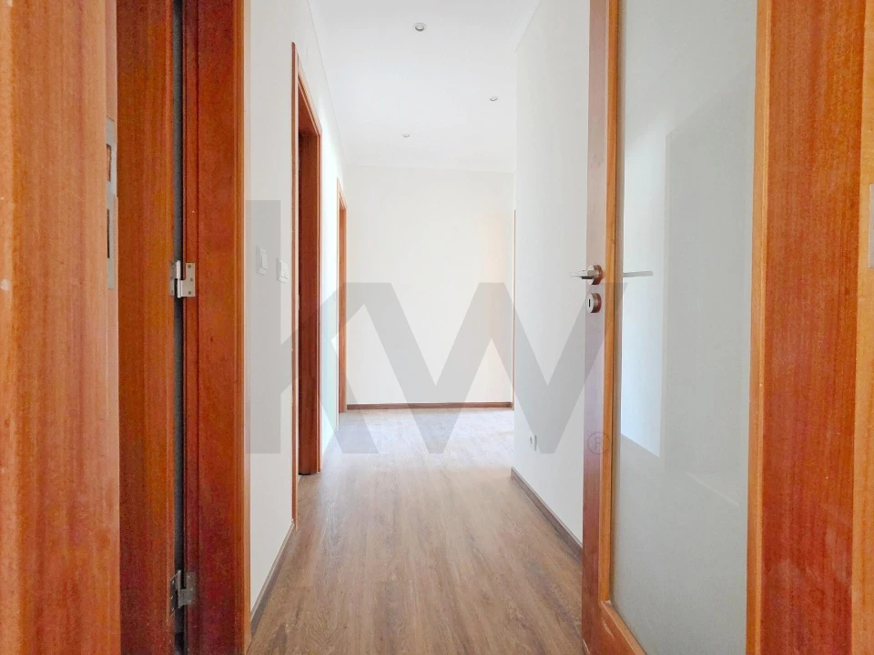 Apartamento T3 para Arrendamento em Oeiras e São Julião da Barra, Paço de Arcos e Caxias Foto 13