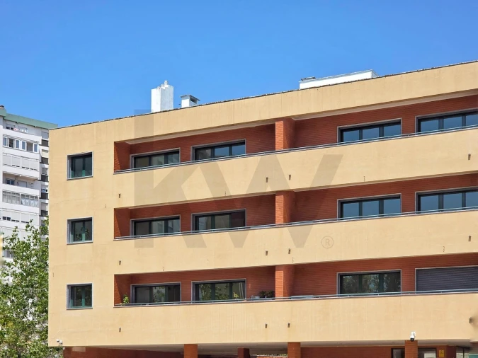 Apartamento T3 para Arrendamento em Oeiras e São Julião da Barra, Paço de Arcos e Caxias Foto 29