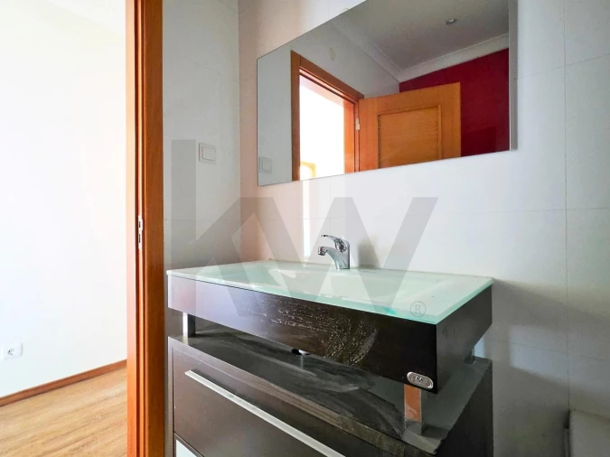 Apartamento T3 para Arrendamento em Oeiras e São Julião da Barra, Paço de Arcos e Caxias Foto 27