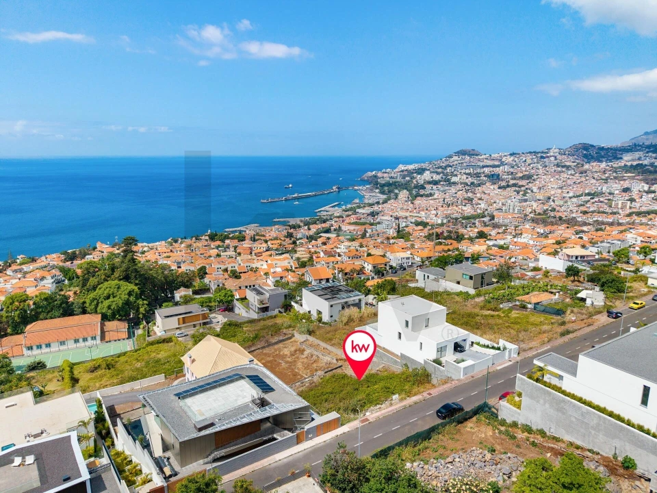 Terreno para Venda em Funchal (Santa Maria Maior) Foto 19