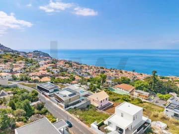 Terreno para Venda em Funchal (Santa Maria Maior)