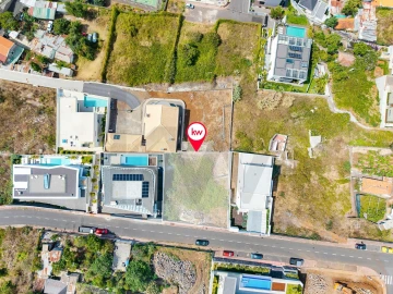 Terreno para Venda em Funchal (Santa Maria Maior)