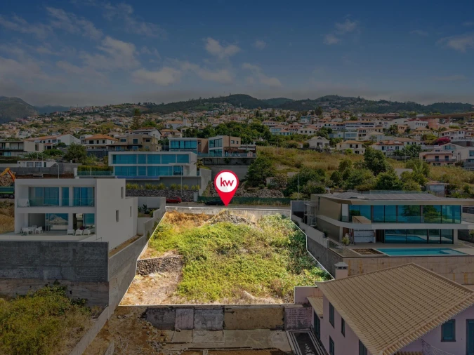 Terreno para Venda em Funchal (Santa Maria Maior) Foto 4