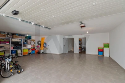 Moradia T5 para Venda em Santiago do Cacém, Santa Cruz e São Bartolomeu da Serra