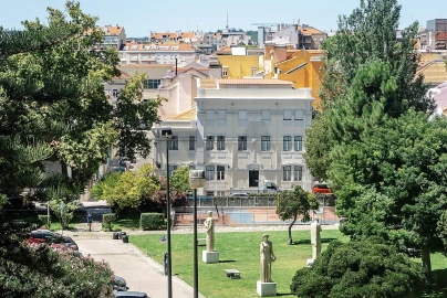 Apartamento T2 para Arrendamento em Areeiro