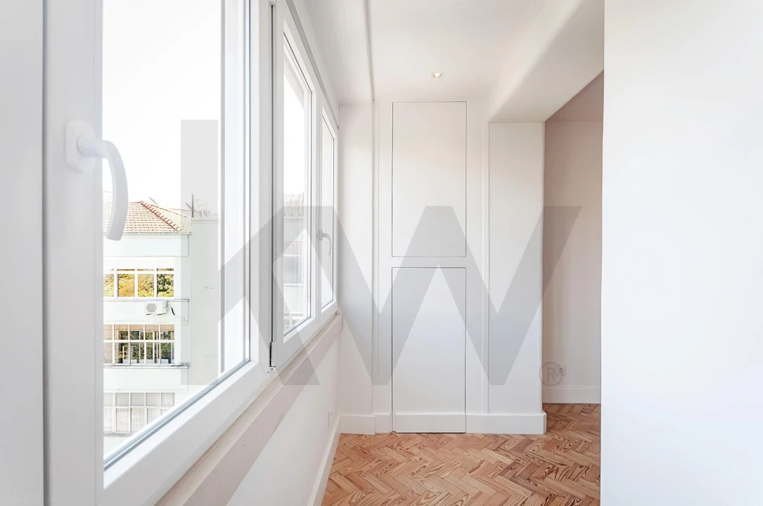 Apartamento T2 para Arrendamento em Areeiro Foto 26