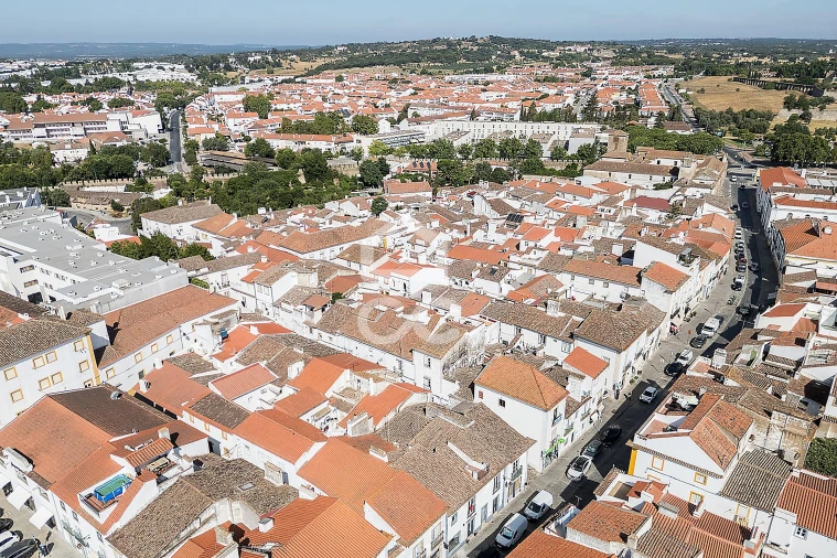 Moradia para Venda em Évora (São Mamede, Sé, São Pedro e Santo Antão) Foto 8