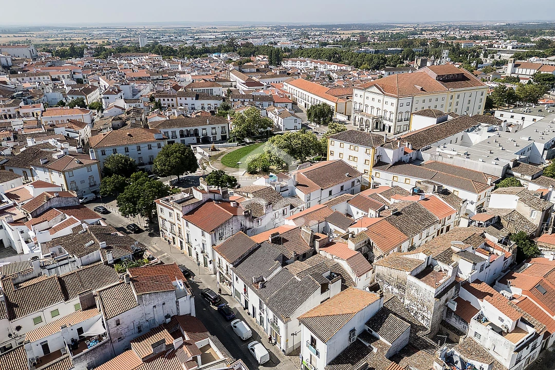 Moradia para Venda em Évora (São Mamede, Sé, São Pedro e Santo Antão) Foto 14