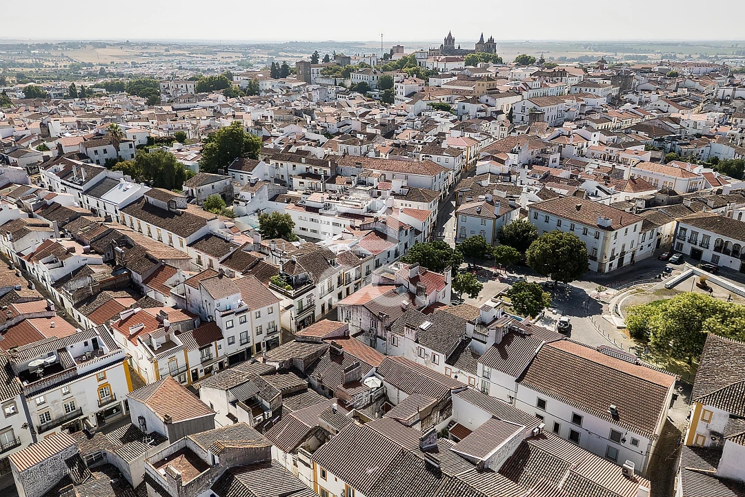 Moradia para Venda em Évora (São Mamede, Sé, São Pedro e Santo Antão) Foto 6