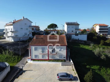 Apartamento T2 para Venda em Santa Clara e Castelo Viegas
