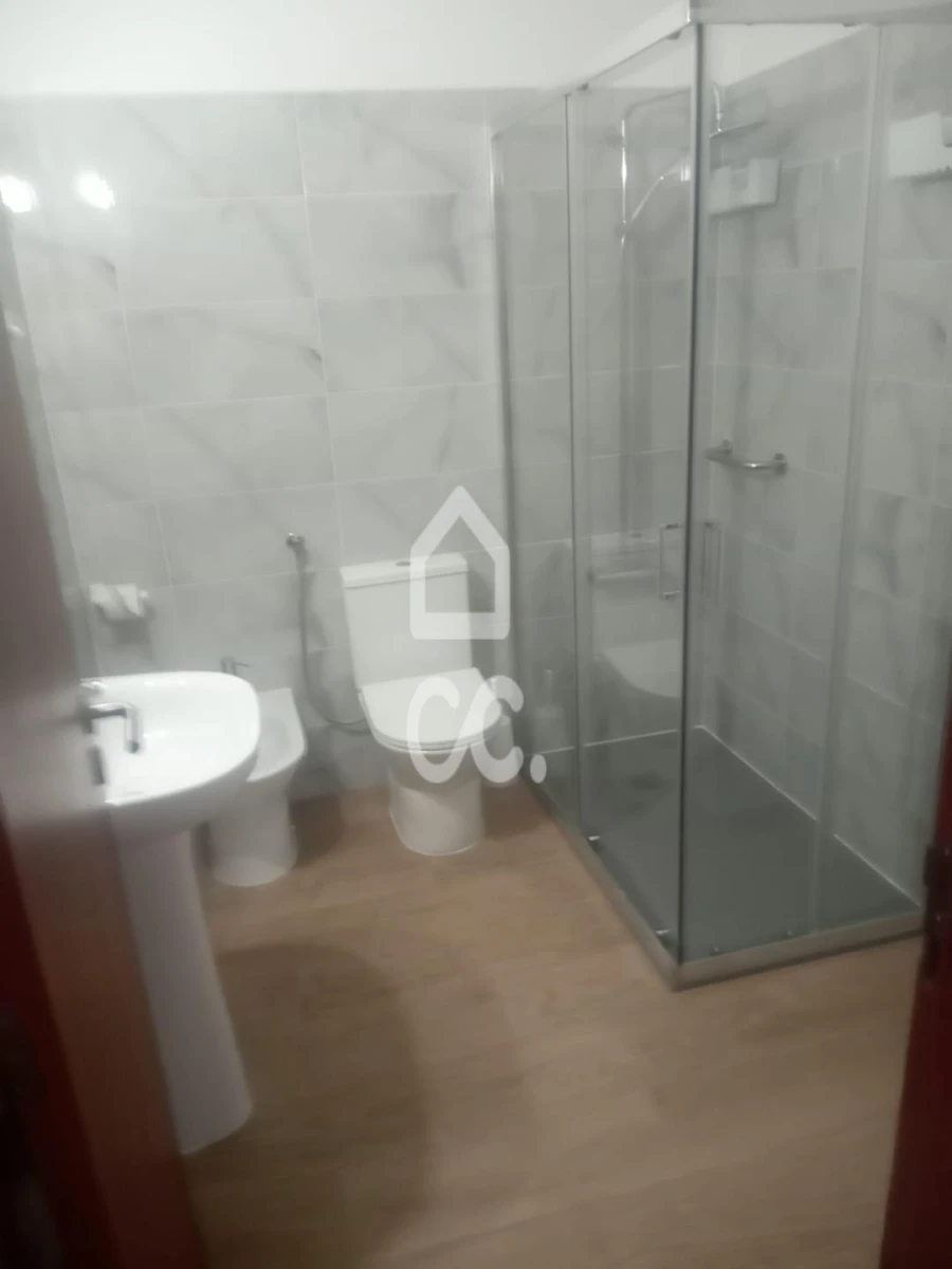 Moradia T3 para Venda em Vieira de Leiria Foto 16