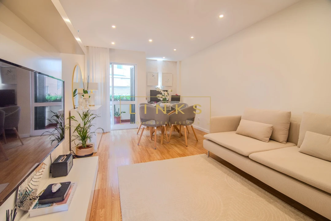 Apartamento T3 para Venda em São Martinho Foto 3