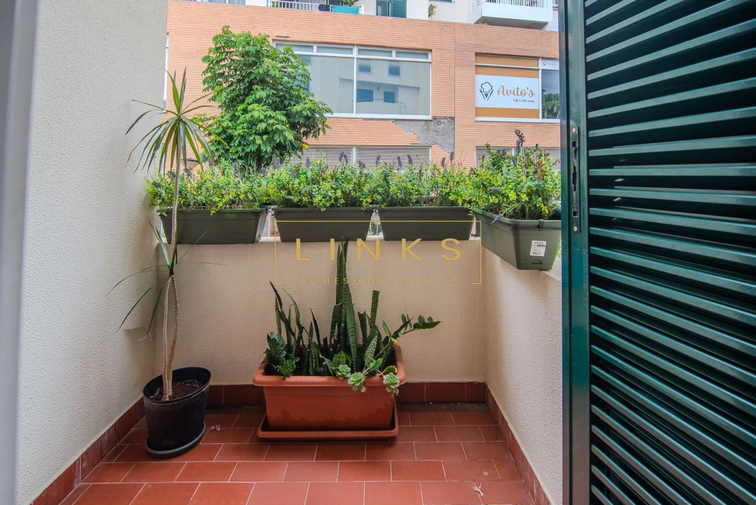 Apartamento T3 para Venda em São Martinho Foto 17