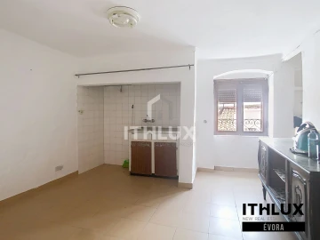 Apartamento T1 para Venda em Nossa Senhora da Expectação