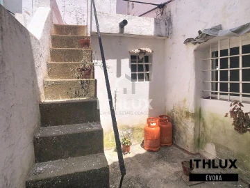 Apartamento T1 para Venda em Nossa Senhora da Expectação