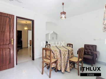 Apartamento T1 para Venda em Nossa Senhora da Expectação