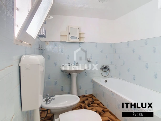 Apartamento T1 para Venda em Nossa Senhora da Expectação Foto 3