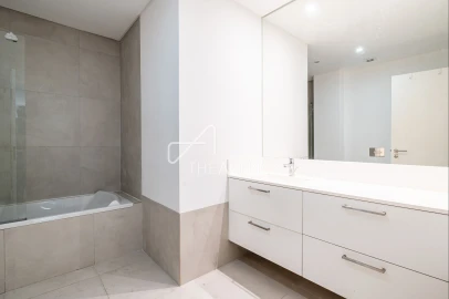 Apartamento T2 para Venda em Campolide