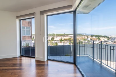 Apartamento T2 para Venda em Campolide