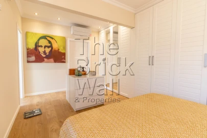 Apartamento T2 para Venda em Sacavém e Prior Velho
