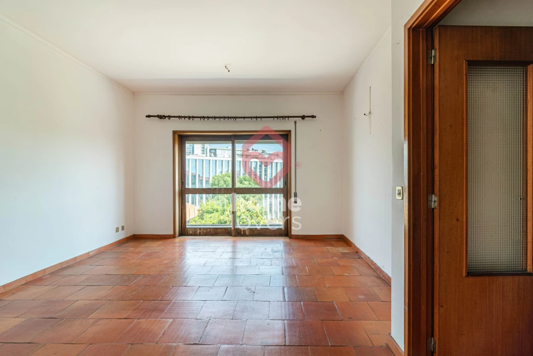 Apartamento T2 para Venda em Aldoar, Foz do Douro e Nevogilde Foto 2