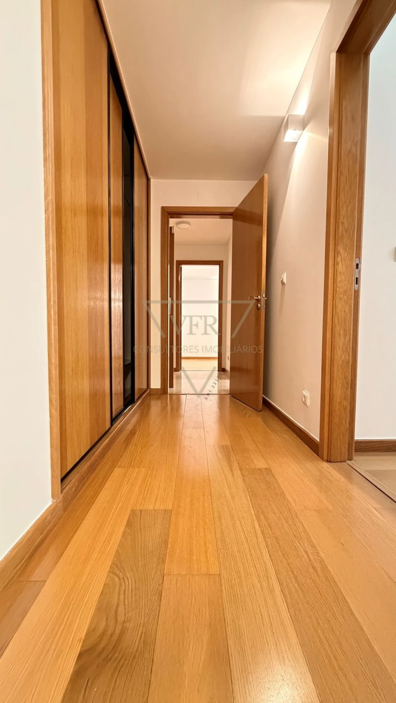 Apartamento T2 para Arrendamento em Lumiar Foto 23