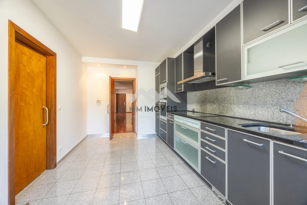 Moradia T3 para Venda em Gondomar (São Cosme), Valbom e Jovim Foto 44