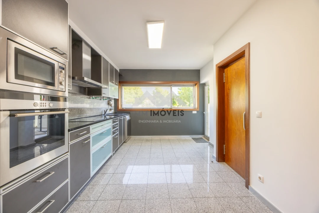 Moradia T3 para Venda em Gondomar (São Cosme), Valbom e Jovim Foto 8