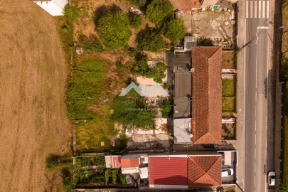 Prédio para Venda em Guilhabreu