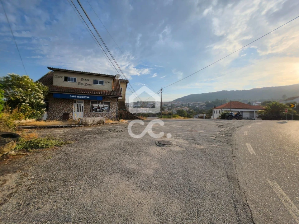 Moradia T4 para Venda em Sapiãos Foto 19