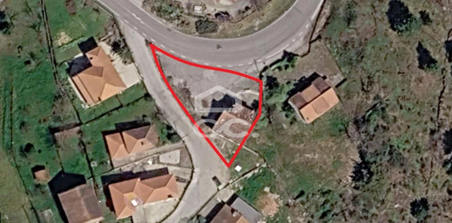 Moradia T4 para Venda em Sapiãos Foto 21