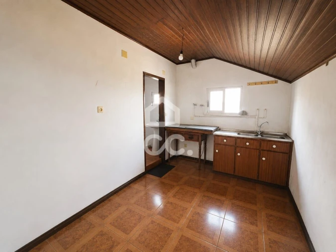 Moradia T4 para Venda em Sapiãos Foto 5