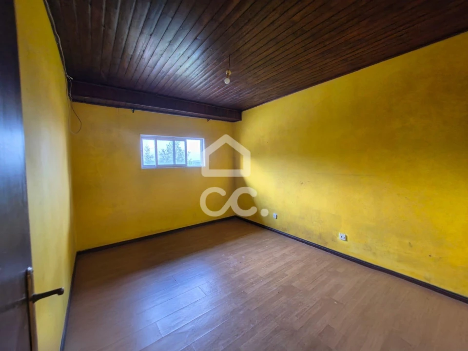 Moradia T4 para Venda em Sapiãos Foto 13