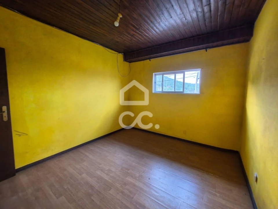 Moradia T4 para Venda em Sapiãos Foto 6
