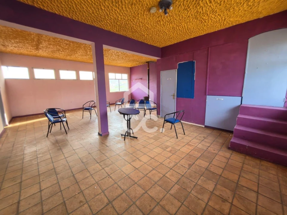 Moradia T4 para Venda em Sapiãos Foto 9