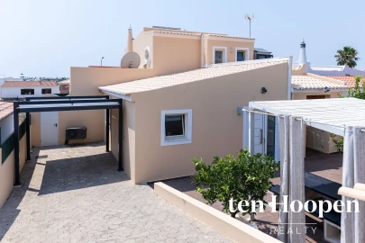 Moradia T4 para Venda em Lagos (São Sebastião e Santa Maria)