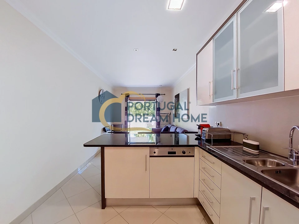 Apartamento T2 para Venda em Albufeira e Olhos de Água Foto 9