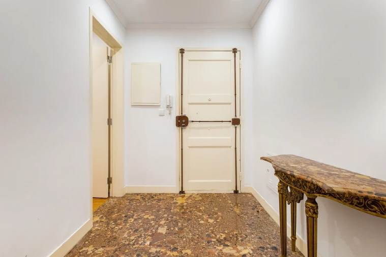 Apartamento T4 para Venda em Estrela Foto 6