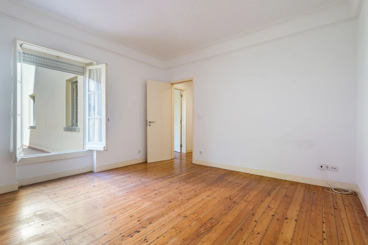 Apartamento T4 para Venda em Estrela Foto 5