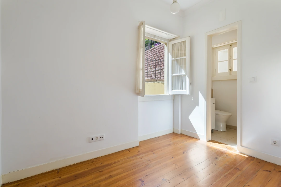 Apartamento T4 para Venda em Estrela Foto 16