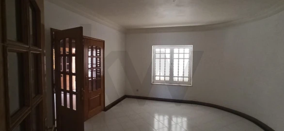 Moradia T3 para Venda em Portimão