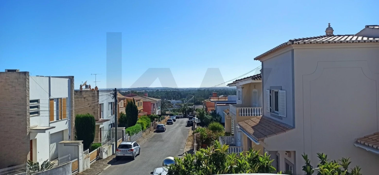 Moradia T3 para Venda em Portimão Foto 24